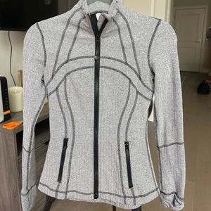 Lululemon athletic Zip size 4